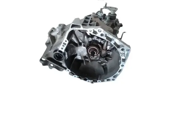 Toyota Aygo AB40 Manual 5 speed gearbox C551