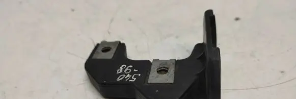 BMW 5 E39 Front bumper mounting bracket 8159362
