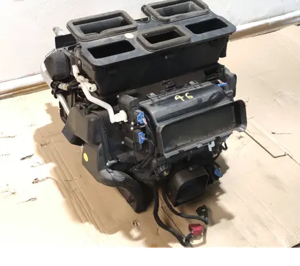 Audi A6 S6 C6 4F Interior heater climate box assembly 4F0858431 4F0858431A