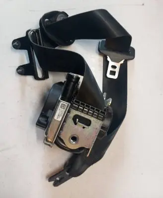 Volvo V40 Front seatbelt 31484536