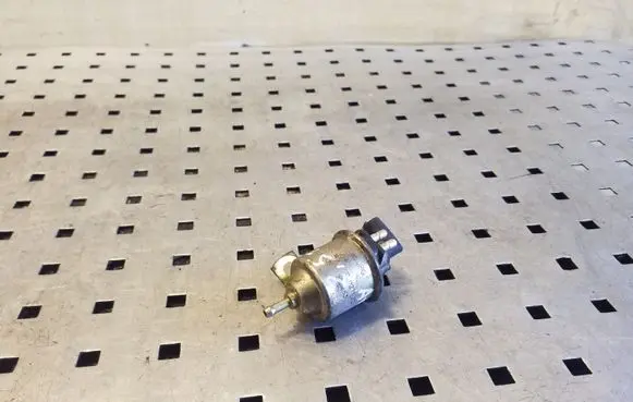 Audi A6 S6 C4 4A Valve vacuum 034906283