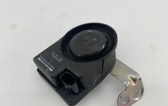 Audi A7 S7 4G Alarm system siren 1K0951605C