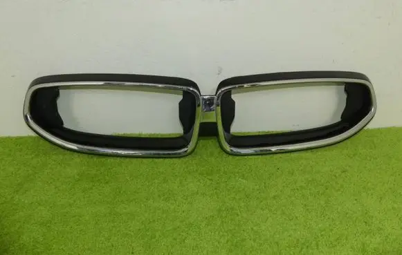 BMW 2 F44 Front bumper upper radiator grill 117396 5113117396