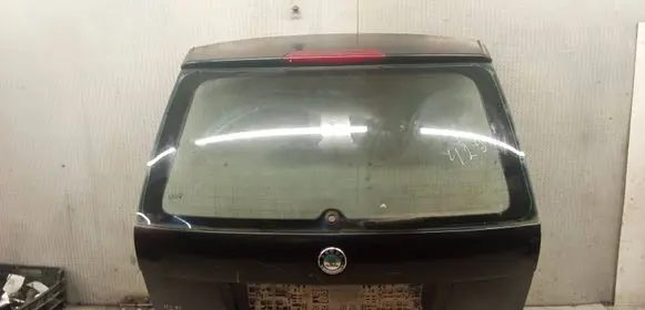 Skoda Octavia Mk2 (1Z) Tailgate/trunk/boot lid 
