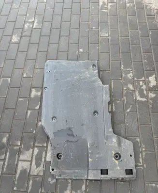 Volkswagen Golf VIII Front underbody cover/under tray 5Q0825506F