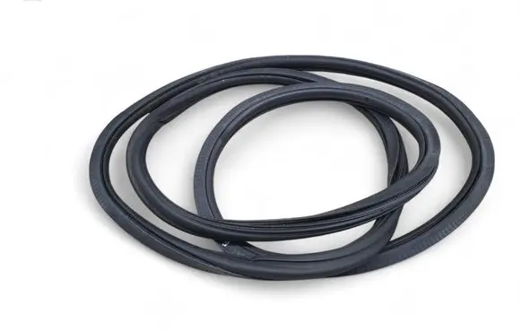 Porsche Macan (95B) Front door rubber seal 