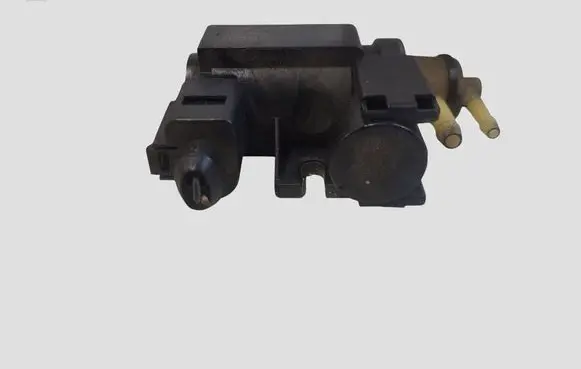 Volvo V70 Turbo solenoid valve 31293964 70232502
