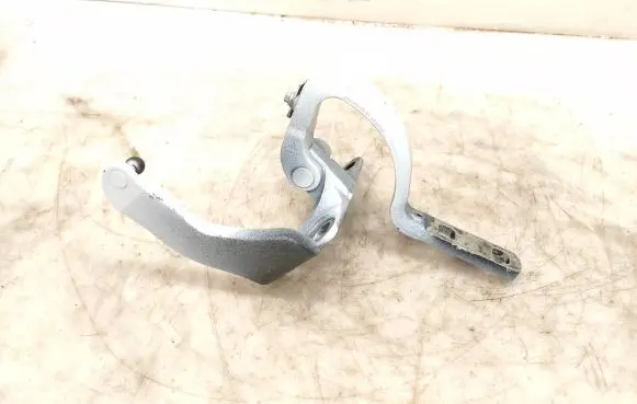 Tesla Model X Rear door upper hinge 15051