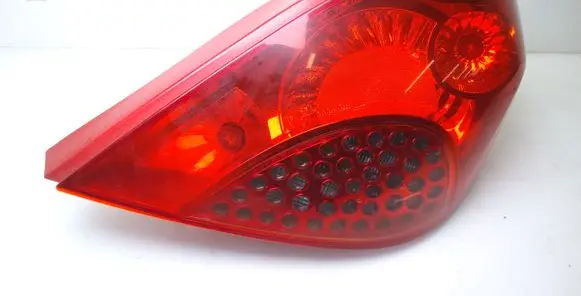 Peugeot 207 Rear/tail lights 964998658003