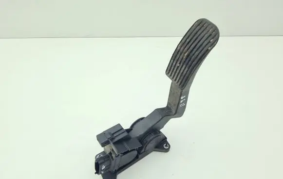 Mercedes-Benz Vito Viano W639 Accelerator throttle pedal A6393000704