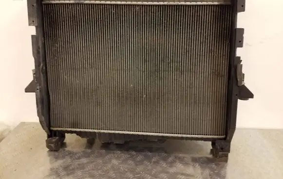 Land Rover Discovery 3 - LR3 Coolant radiator AH328005BA L25951 DF100508460000