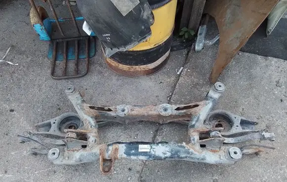 Volkswagen Tiguan Rear subframe 5N0505235L