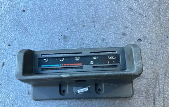 Nissan Patrol 260 Dashboard trim 68930-G9800