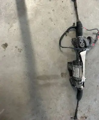 Volkswagen Touran I Steering rack 1k1423105b