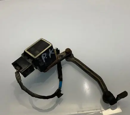 Mercedes-Benz ML W164 Air suspension front height level sensor A0105427717 0105427717