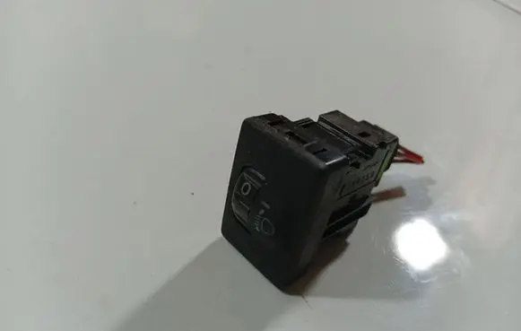 Daihatsu Materia Headlight level height control switch