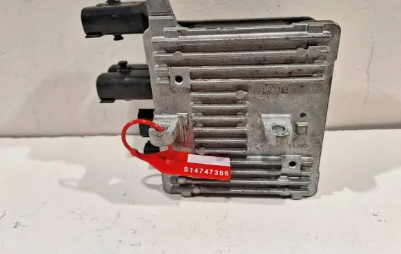 Renault Twingo III Other control units/modules 6700003893