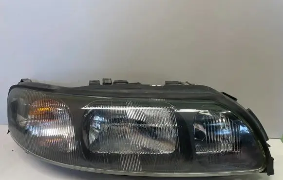 Volvo S60 Headlight/headlamp