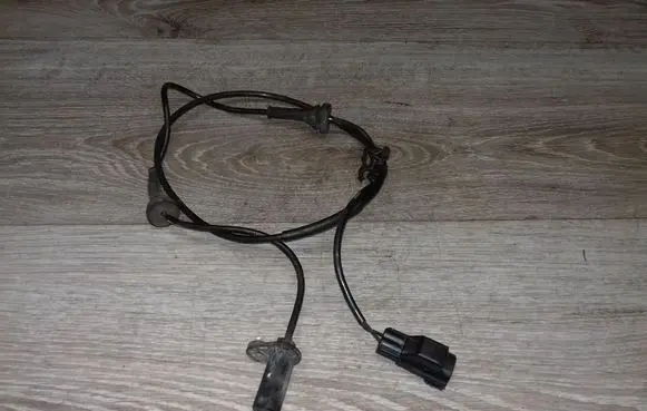 Volvo XC70 ABS brake wheel speed sensor 10071160133 9467580