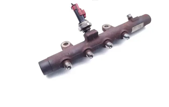 Nissan Qashqai Fuel main line pipe 8200296867 5WS40154 8200397346