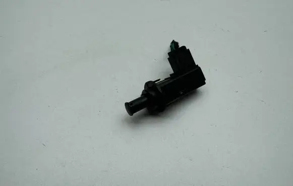 Brake pedal sensor switch