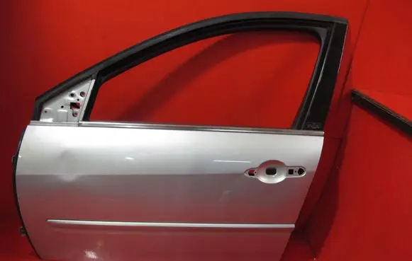 Renault Laguna III Front door