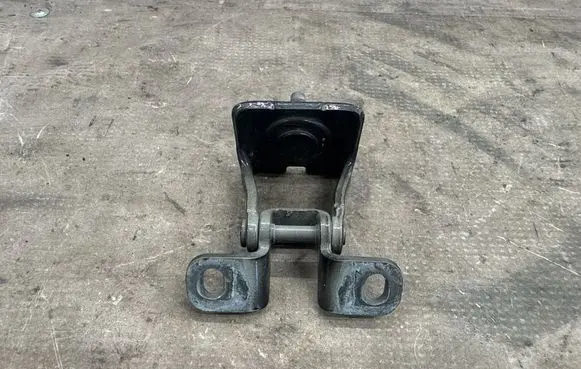 Volkswagen Golf VIII Tailgate/trunk/boot hinge 5G6827301C