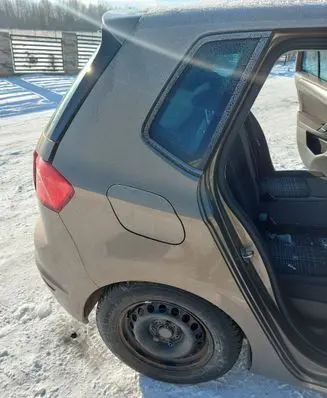 Volkswagen Golf Sportsvan Rear quarter panel 