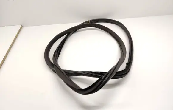 BMW 2 F45 Front door rubber seal 