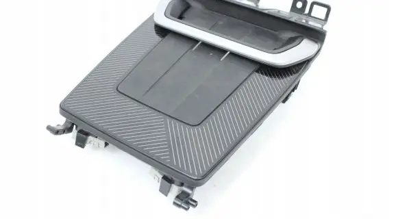 BMW X1 U11 Glove box lid/cover 5A22F51