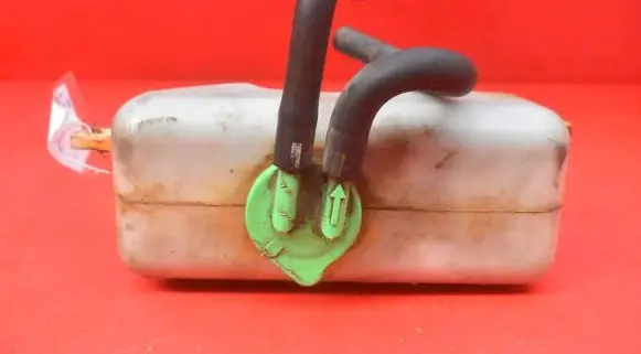 Suzuki SX4 Coolant expansion tank/reservoir