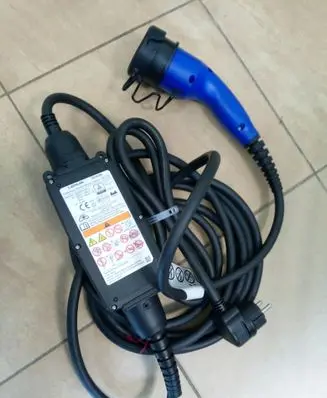 Toyota RAV 4 (XA50) Electric car charging cable G906047451 NE68651