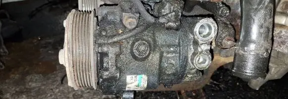 Alfa Romeo Mito Air conditioning (A/C) compressor (pump)