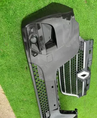 Renault Master III Front bumper