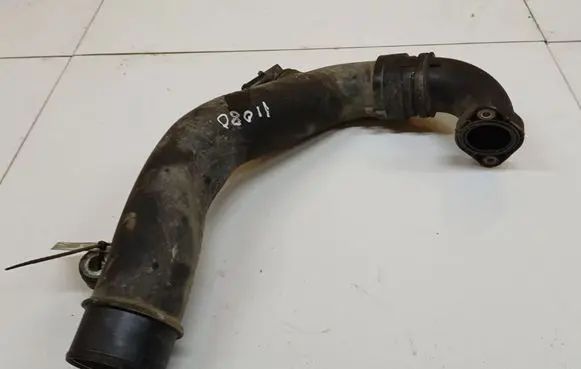 Renault Scenic III - Grand scenic III Intercooler hose/pipe 8201003136