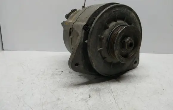 Jaguar XJ SERIE 3 Generator/alternator 0120468027