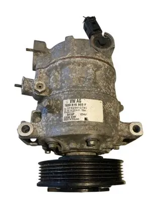 Volkswagen Golf VII Air conditioning (A/C) compressor (pump) 5Q0816803F