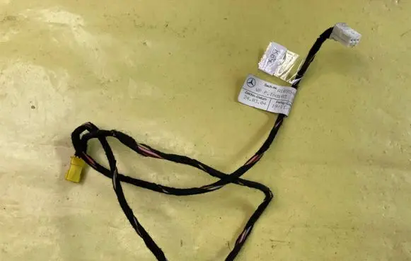 Mercedes-Benz B W245 Rear view mirror (interior) A1695400706