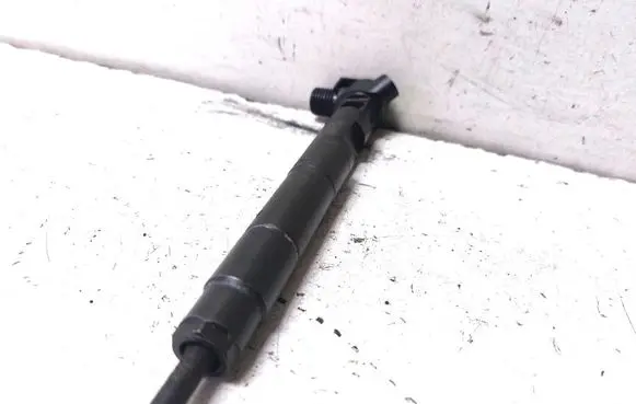 Mercedes-Benz GLK (X204) Fuel injector A6510702887