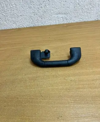 Mercedes-Benz C W204 Rear interior roof grab handle A2048100151 F5899