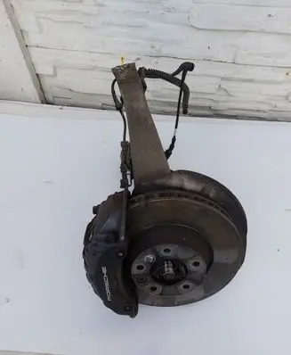 Porsche Cayenne (92A) Front wheel hub spindle knuckle