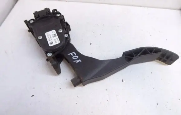 Volkswagen Fox Accelerator throttle pedal 6QE721503B