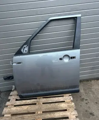 Land Rover Discovery 4 - LR4 Front door