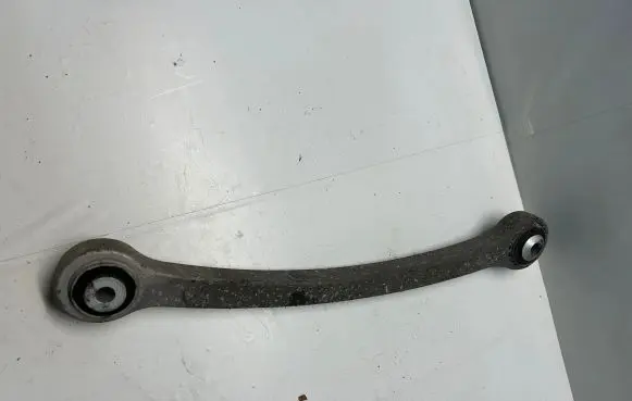 BMW M5 F90 Rear upper control arm/wishbone