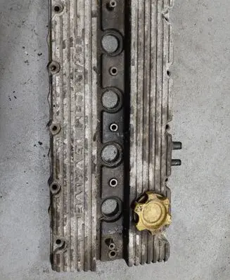 Land Rover Freelander Rocker cam cover LDR103270