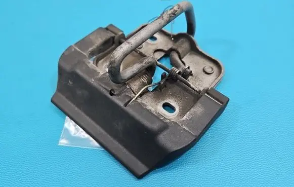Volkswagen Tiguan Engine bonnet/hood lock release cable 5NA823186C IMPRK1554404
