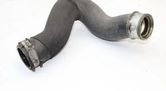 Audi Q7 4L Intercooler hose/pipe