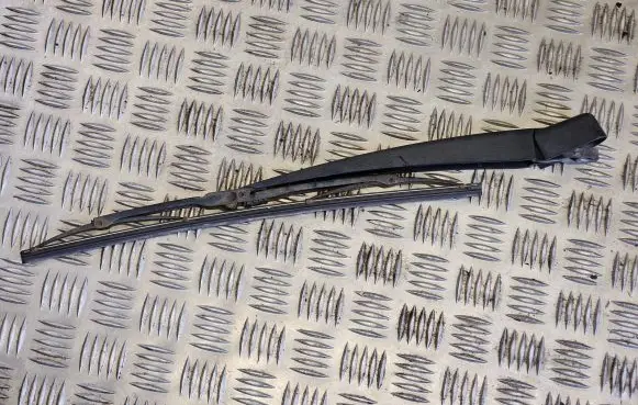 Peugeot 207 Rear wiper blade arm 500830606