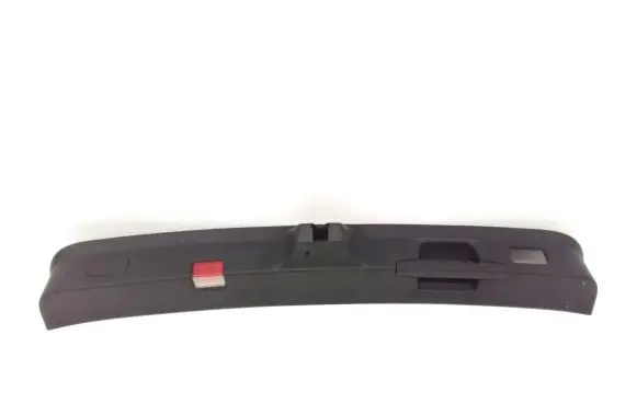 Tailgate trim
