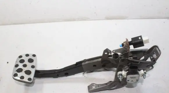 Lexus CT 200H Brake pedal 8951020041